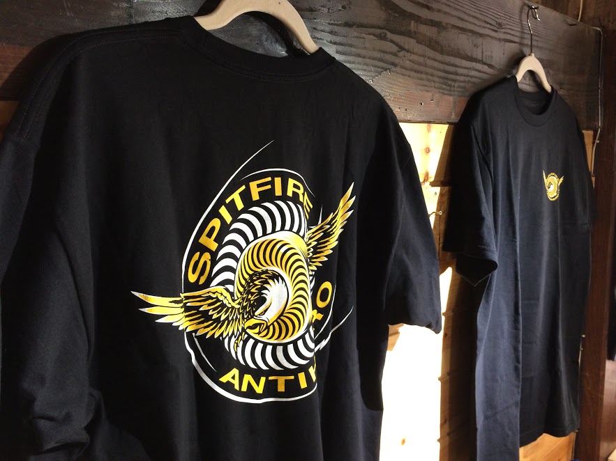 新商品 spitfire x antihero コラボアイテム!!!